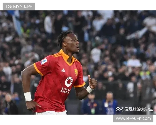 贝西克塔斯再迎新动向：黑鹰俱乐部备受关注